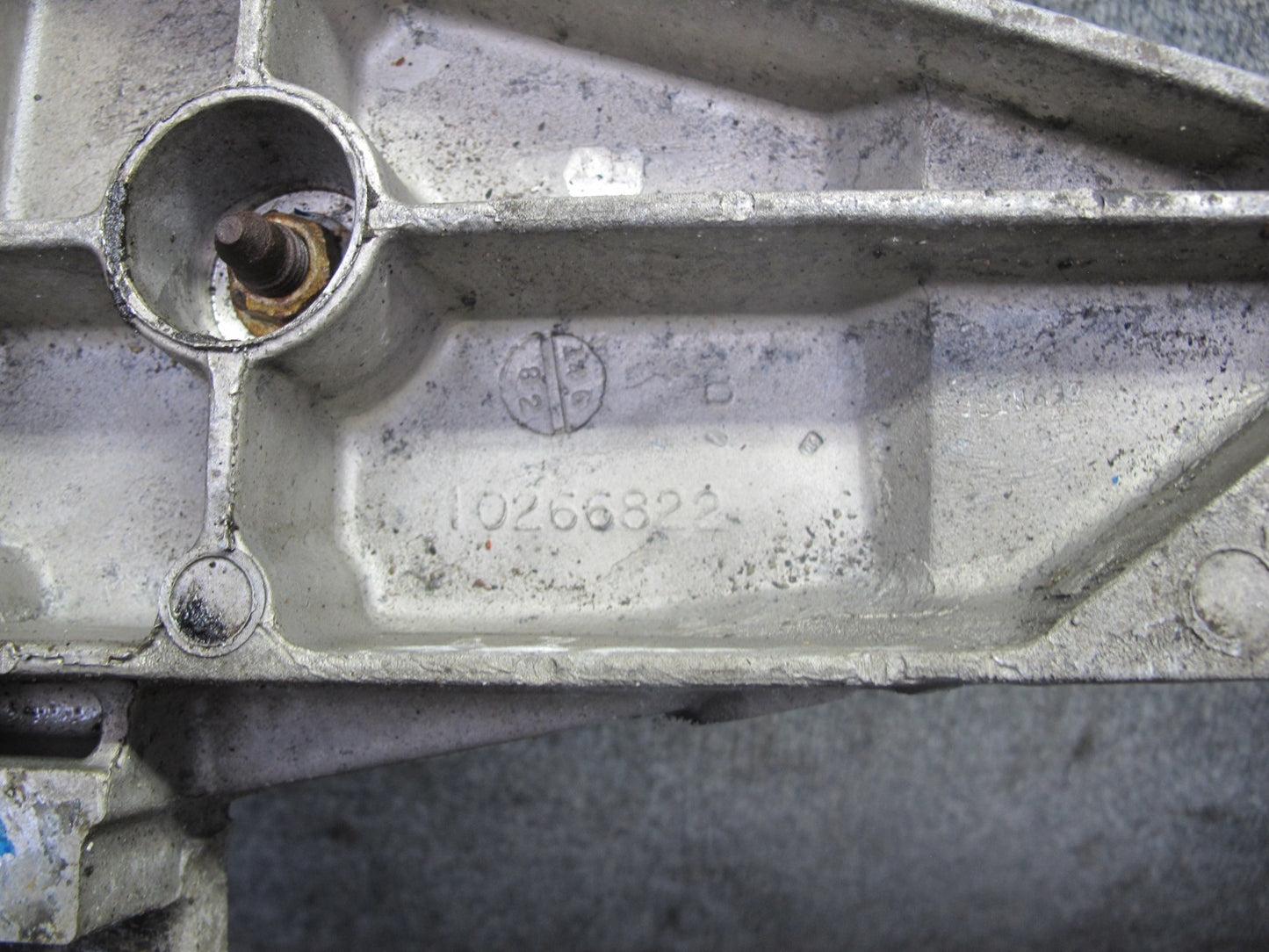 97-04 Chevrolet Corvette C5 Front Engine Subframe Crossmember Carrier 88K OEM