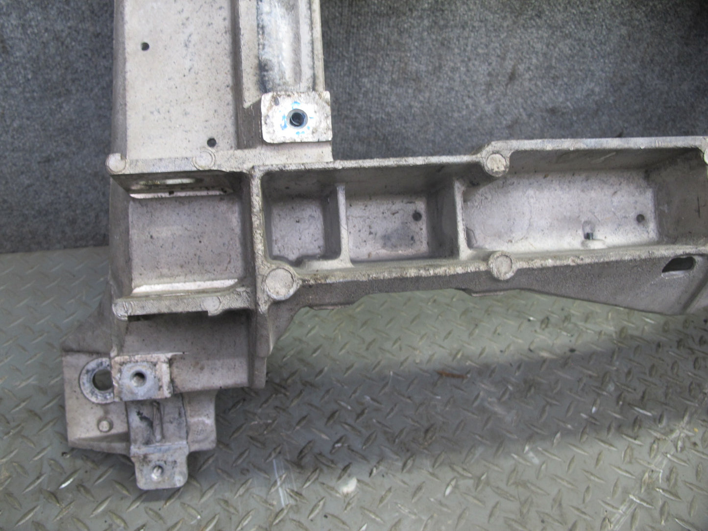 97-04 Chevrolet Corvette C5 Front Engine Subframe Crossmember Carrier 88K OEM