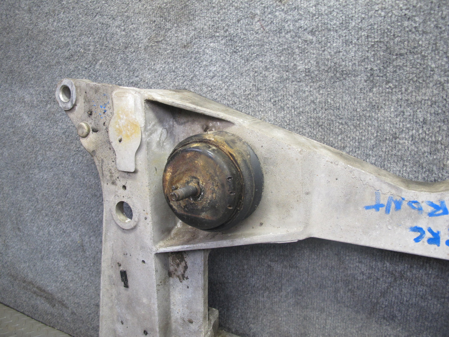 97-04 Chevrolet Corvette C5 Front Engine Subframe Crossmember Carrier 88K OEM