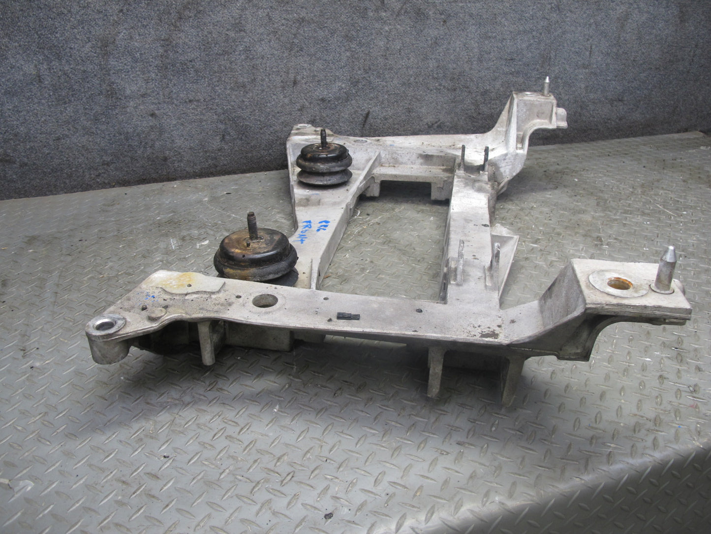 97-04 Chevrolet Corvette C5 Front Engine Subframe Crossmember Carrier 88K OEM