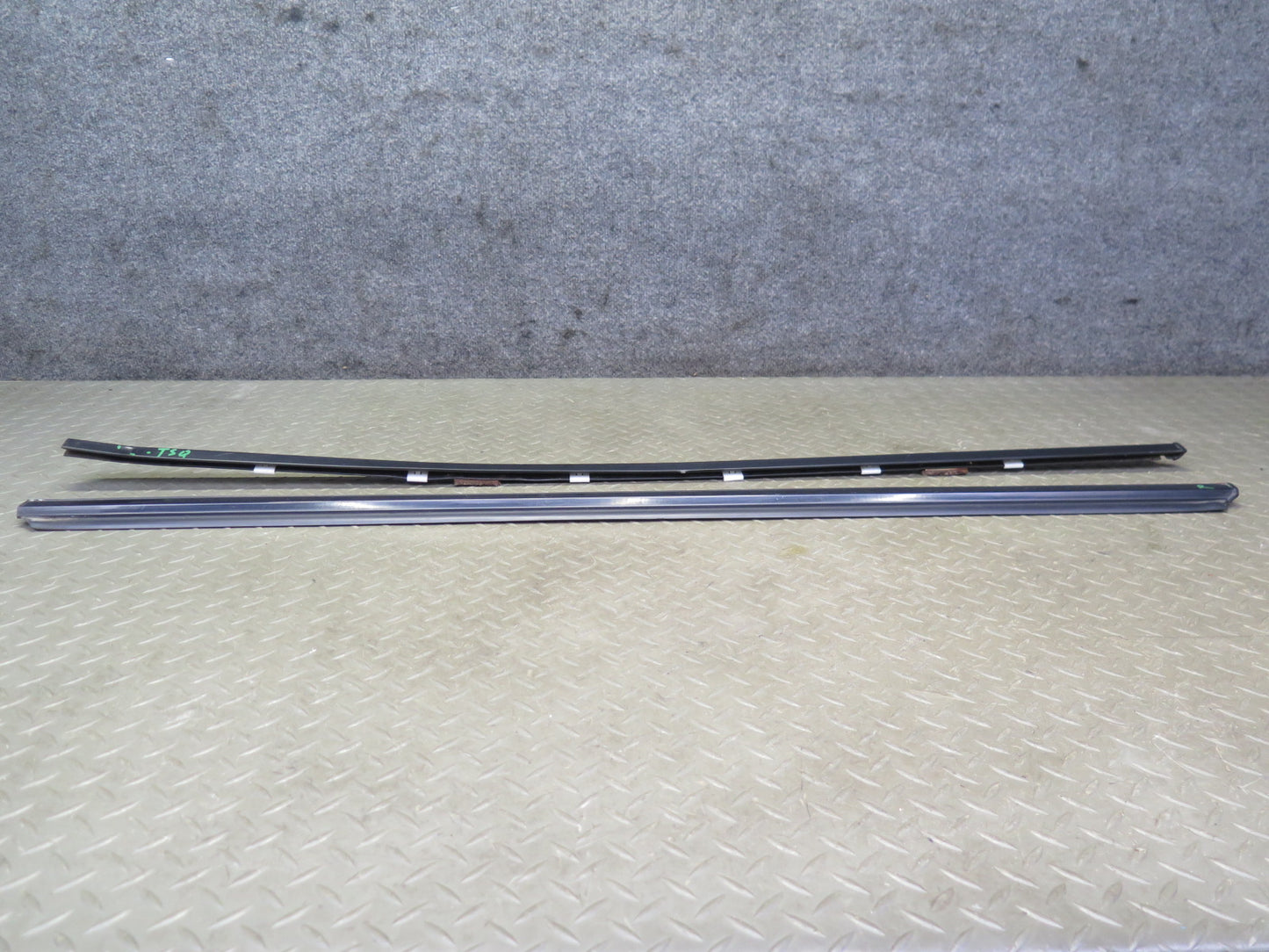 86-92 Toyota Supra MA70L Set of 2 Door Window Weatherstrip Molding OEM