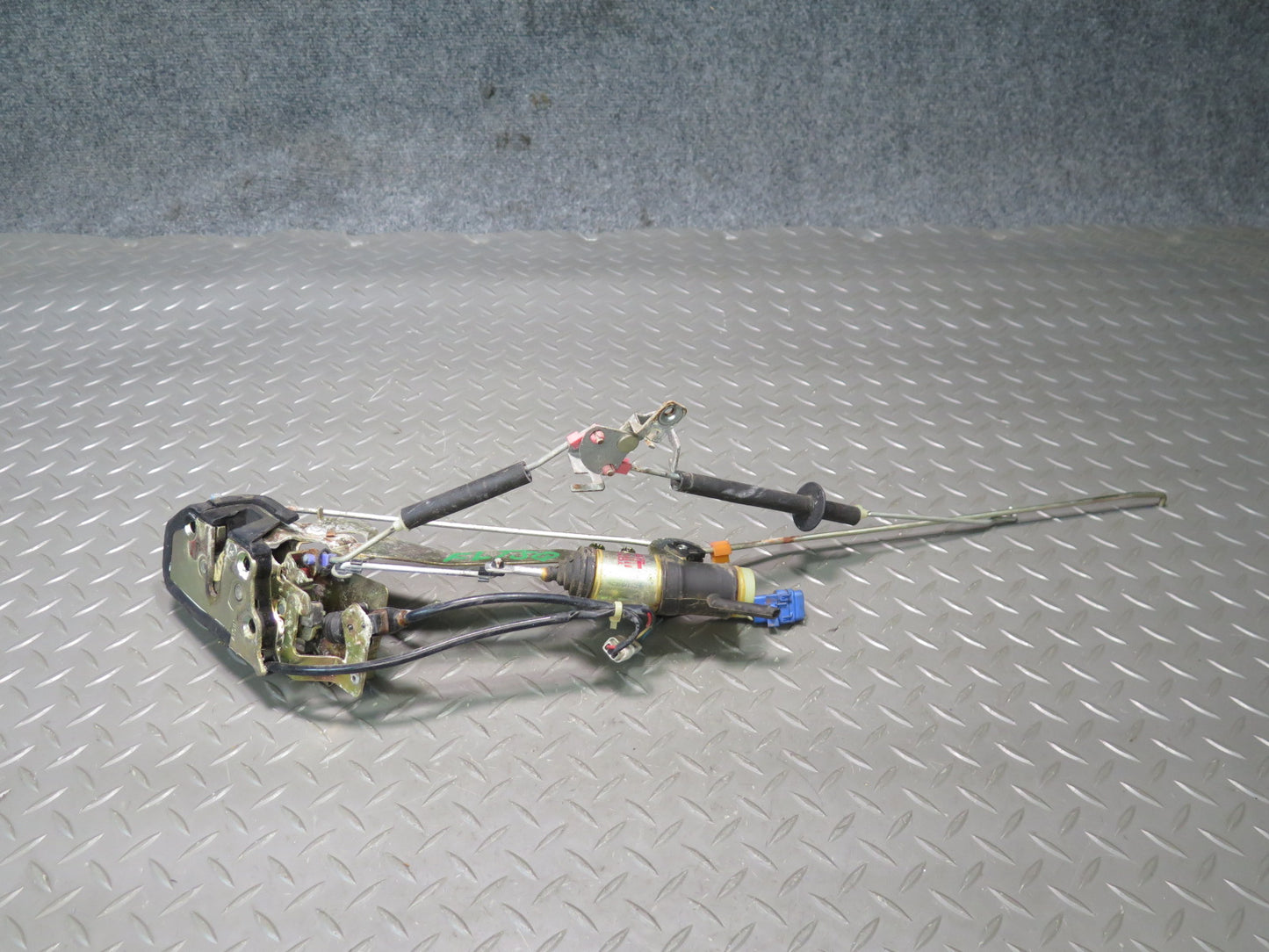 88-92 Toyota Supra MA70L Left Door Lock Latch Actuator 85450-14280 OEM