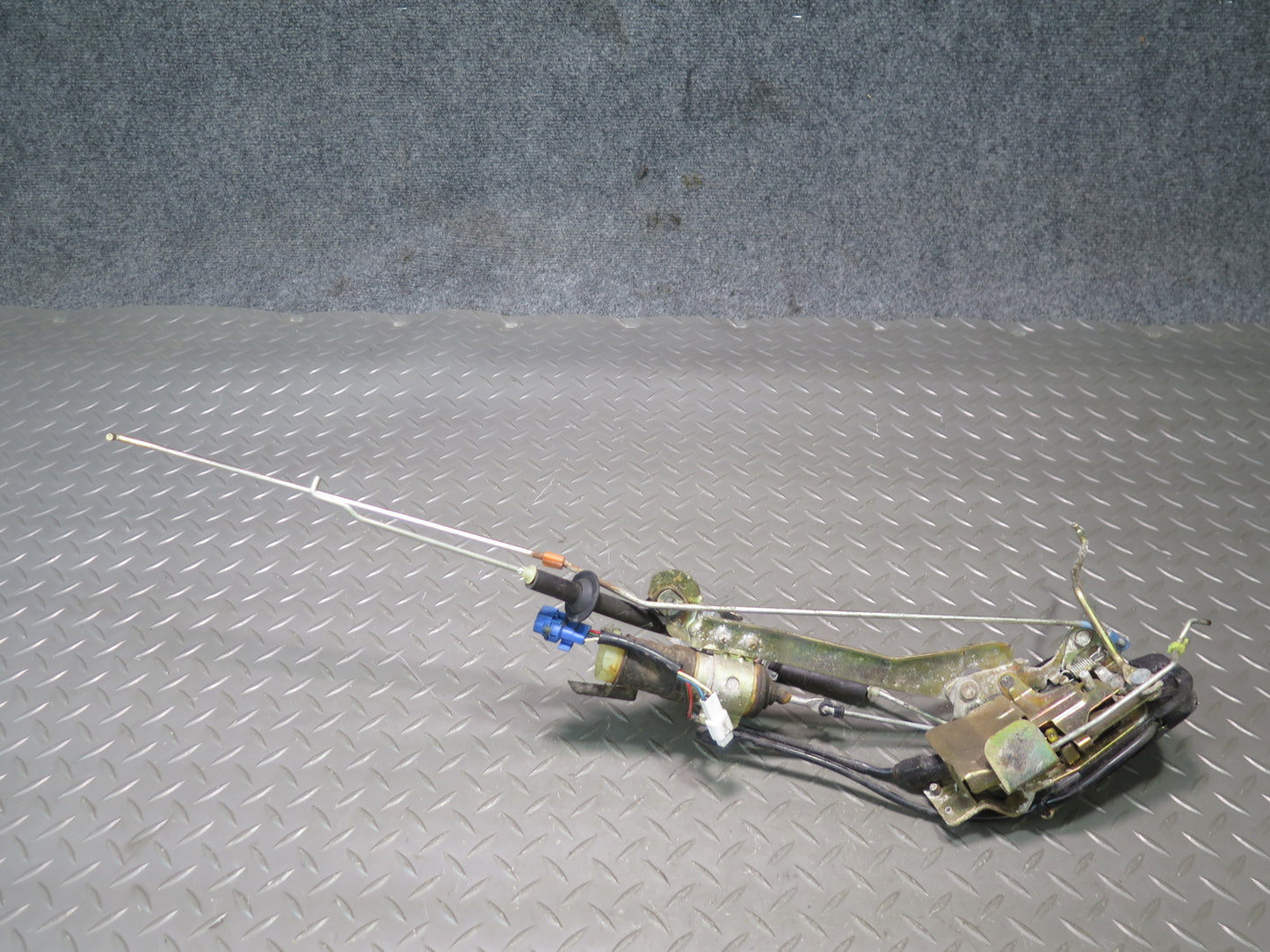 88-92 Toyota Supra MA70L Left Door Lock Latch Actuator 85450-14280 OEM