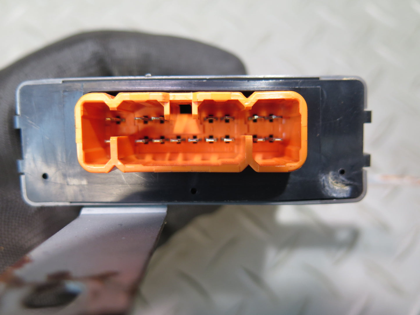 86-92 Toyota Supra MA70L Front Left Door Control Module 85980-14060 OEM