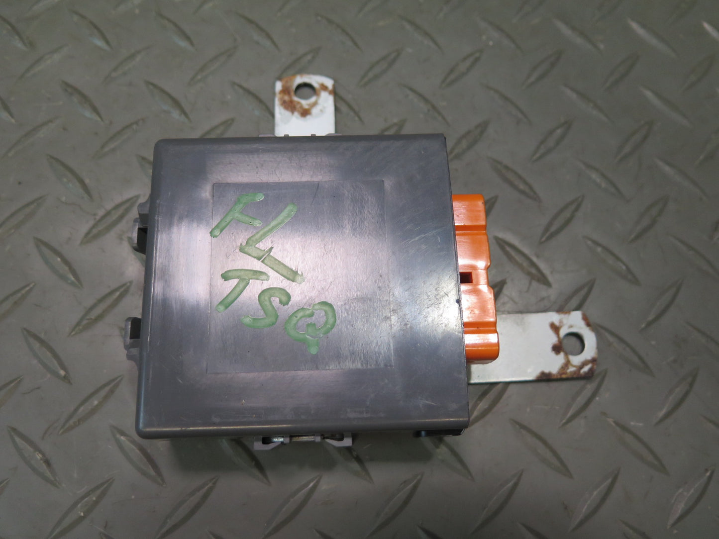 86-92 Toyota Supra MA70L Front Left Door Control Module 85980-14060 OEM
