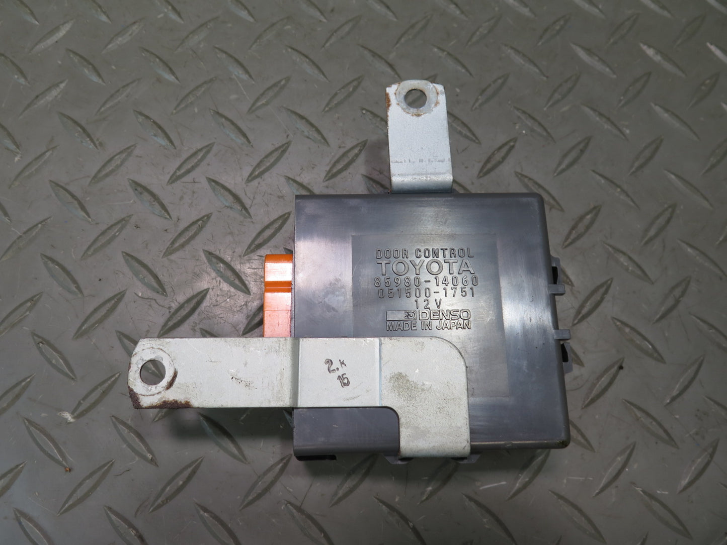 86-92 Toyota Supra MA70L Front Left Door Control Module 85980-14060 OEM