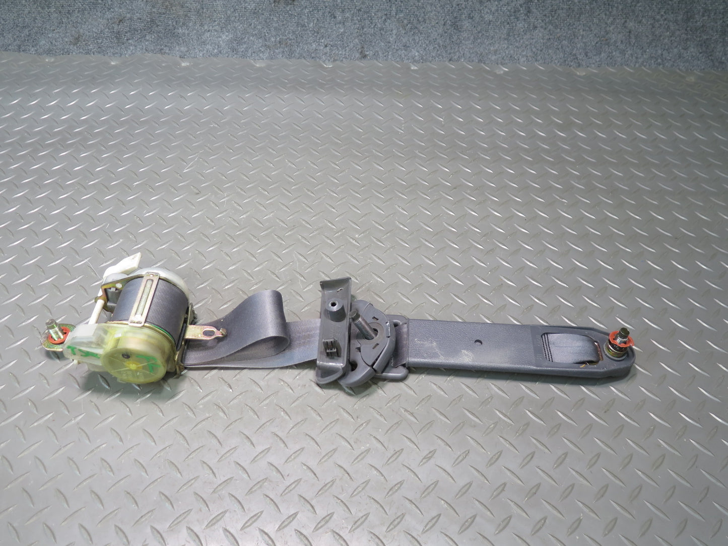 89-92 TOYOTA SUPRA MK3 FRONT RIGHT & LEFT SIDE SEATBELT RETRACTOR SET OEM