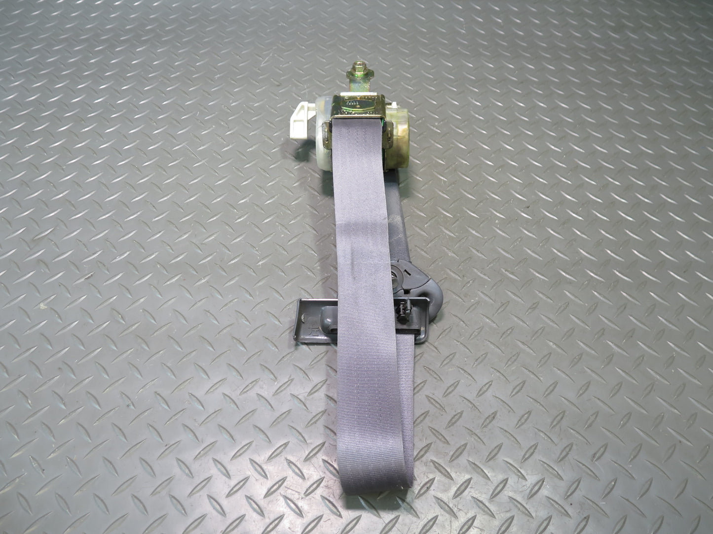 89-92 TOYOTA SUPRA MK3 FRONT RIGHT & LEFT SIDE SEATBELT RETRACTOR SET OEM