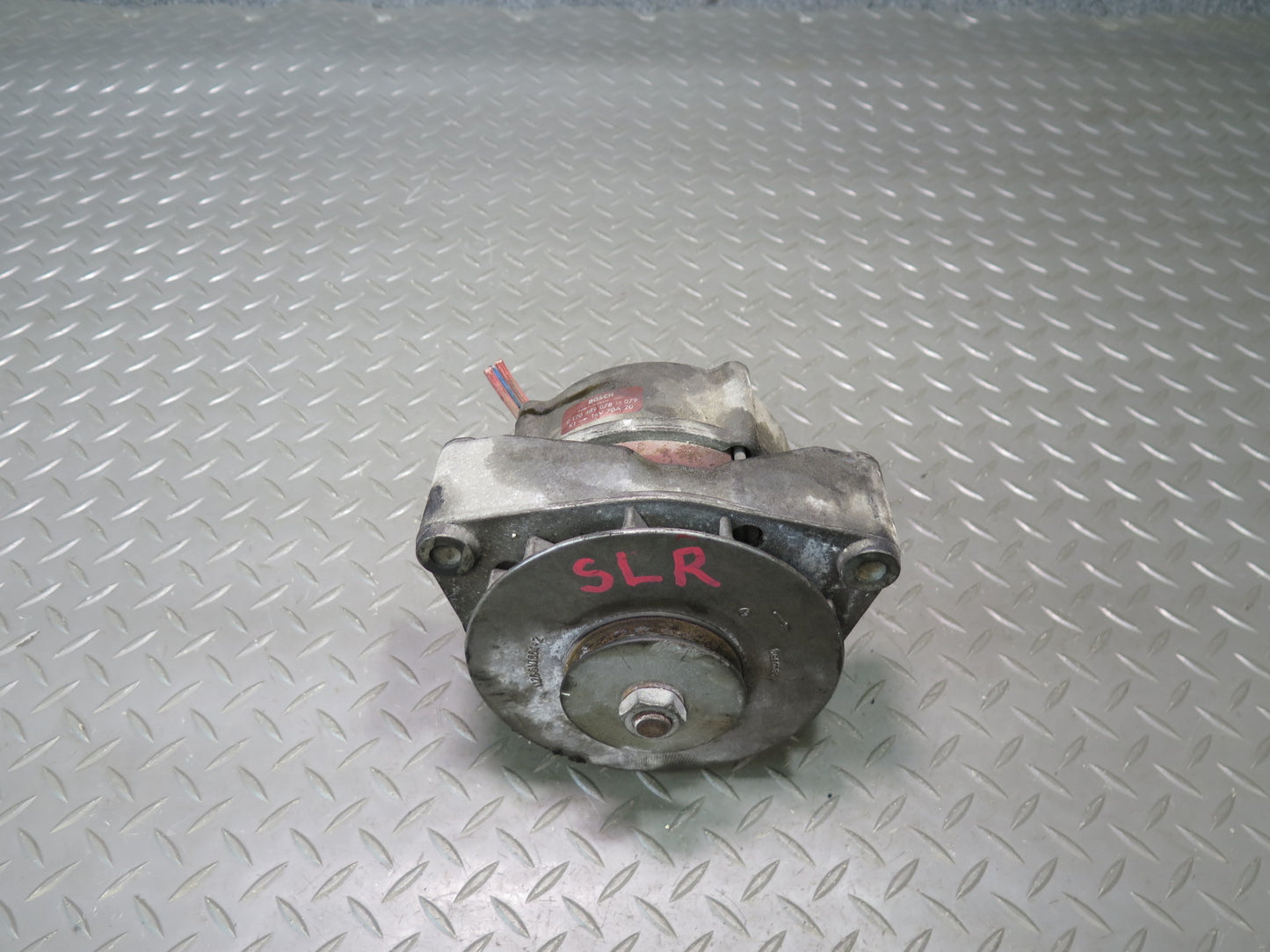 81-85 Mercedes R107 380SL 70AMP Engine Alternator Generator 0120489078 OEM