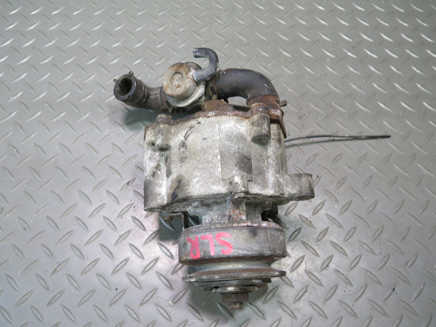 81-89 Mercedes R107 380SL 560SL Air Injection Smog Pump 0001400885 OEM