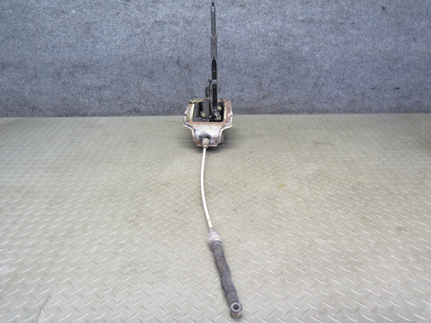 97-03 VW Eurovan T4 A/T Automatic Transmission Shifter w Cable OEM