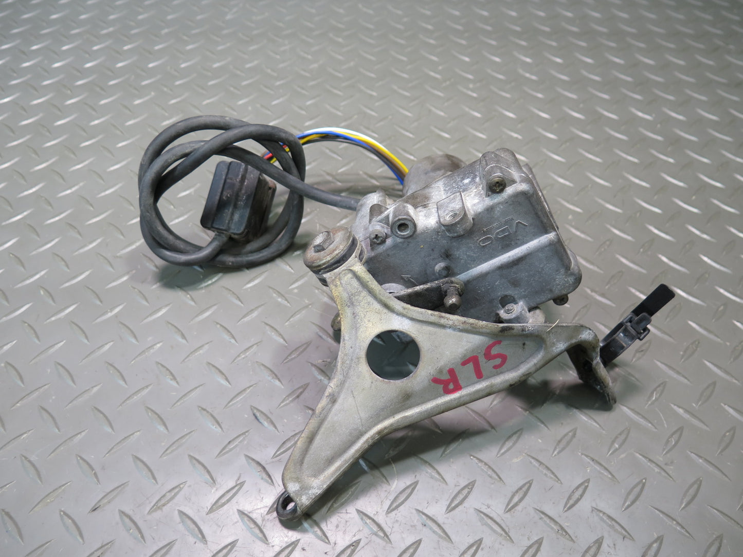 81-89 Mercedes R107 380SL 560SL Cruise Control Actuator Motor 0015457532 OEM