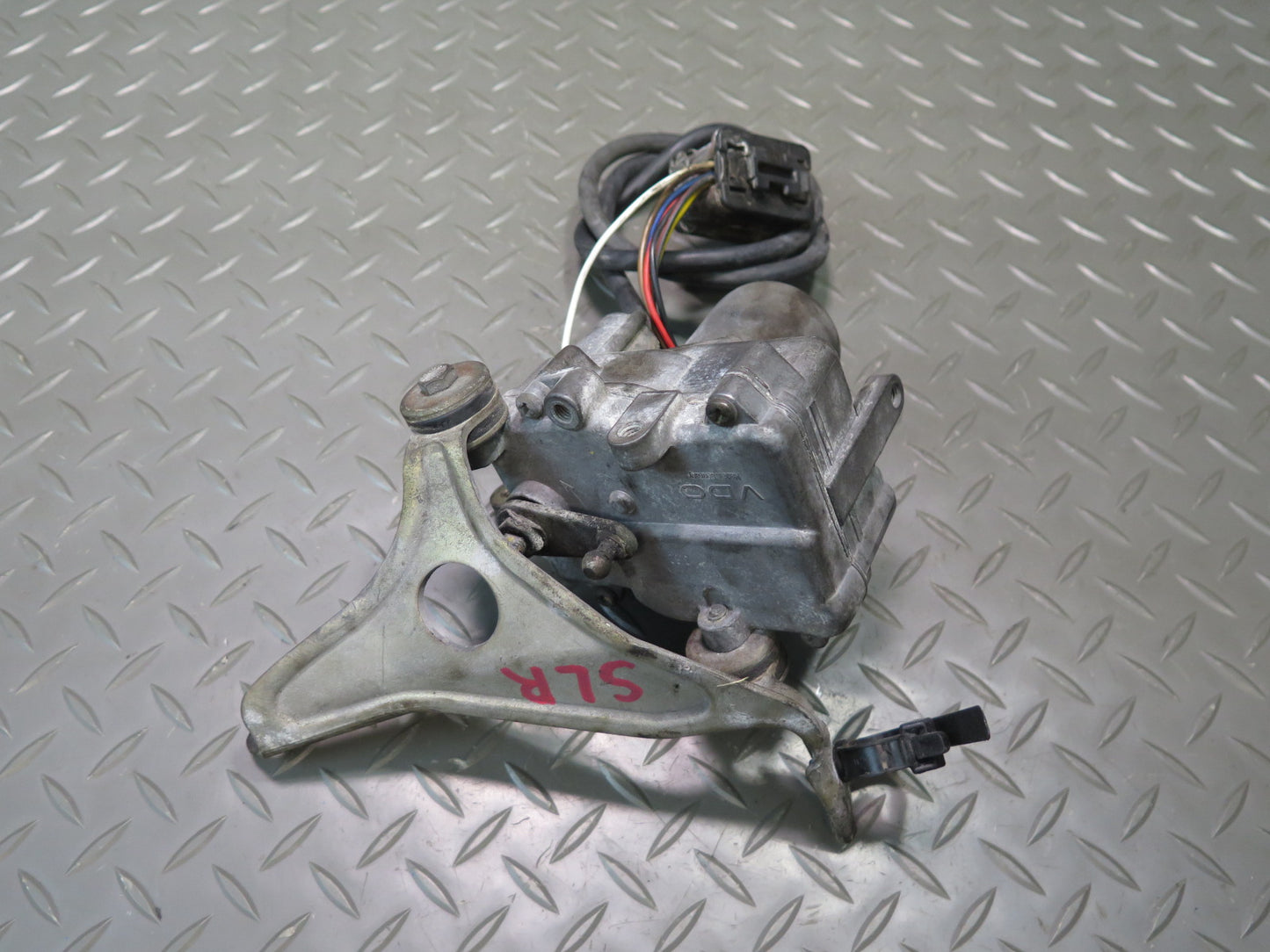 81-89 Mercedes R107 380SL 560SL Cruise Control Actuator Motor 0015457532 OEM