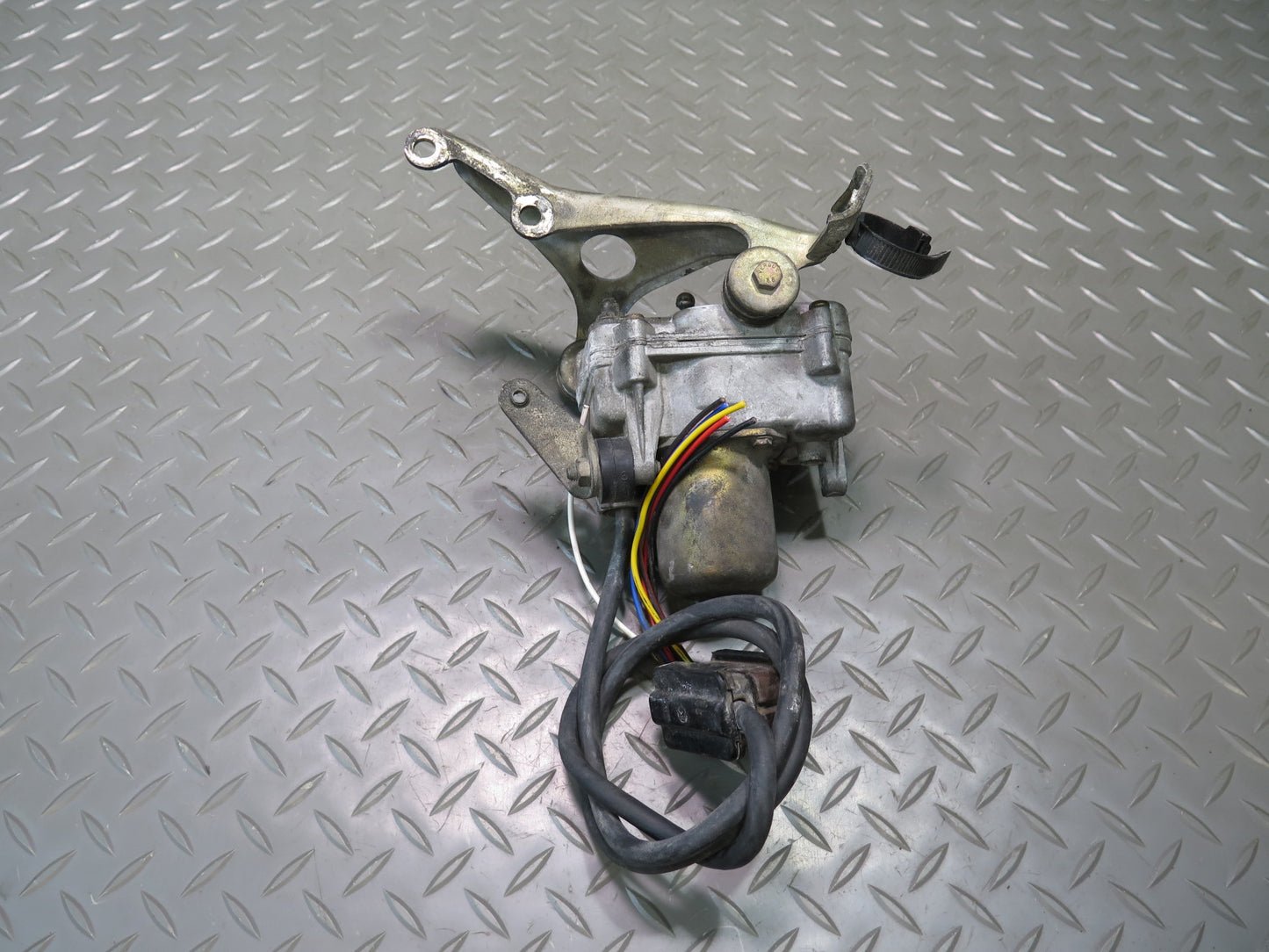 81-89 Mercedes R107 380SL 560SL Cruise Control Actuator Motor 0015457532 OEM