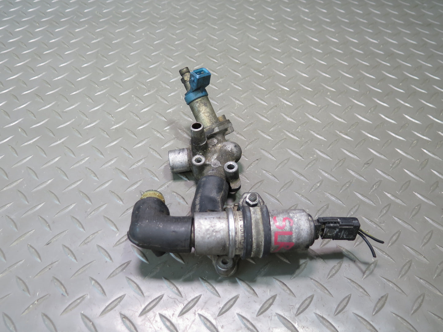 81-85 Mercedes R107 380SL M116.962 Cold Start Idle Air Control Valve OEM