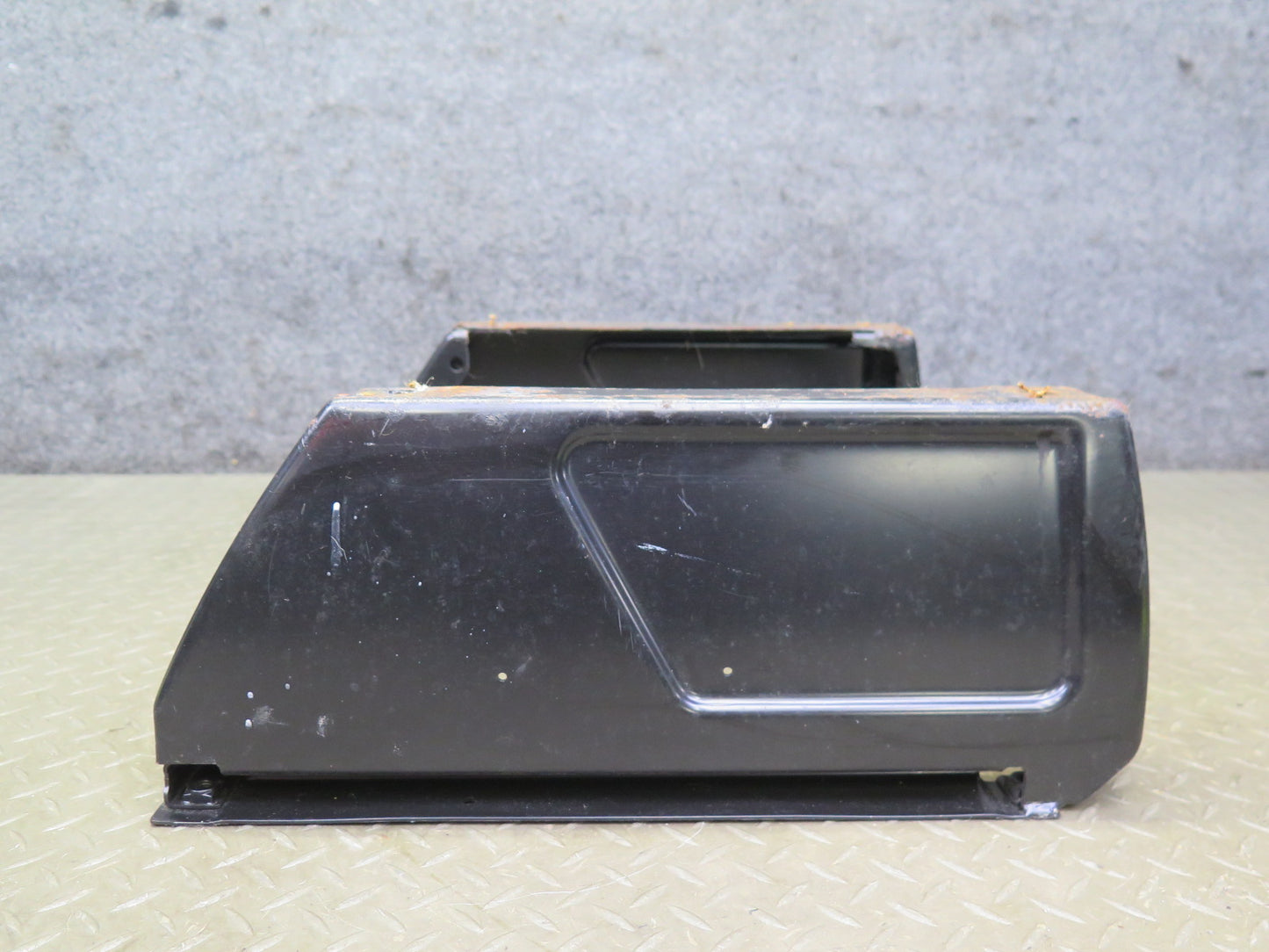 00-03 VW Eurovan T4 Front Left or Right Seat Lower Frame Console 701881669 OEM