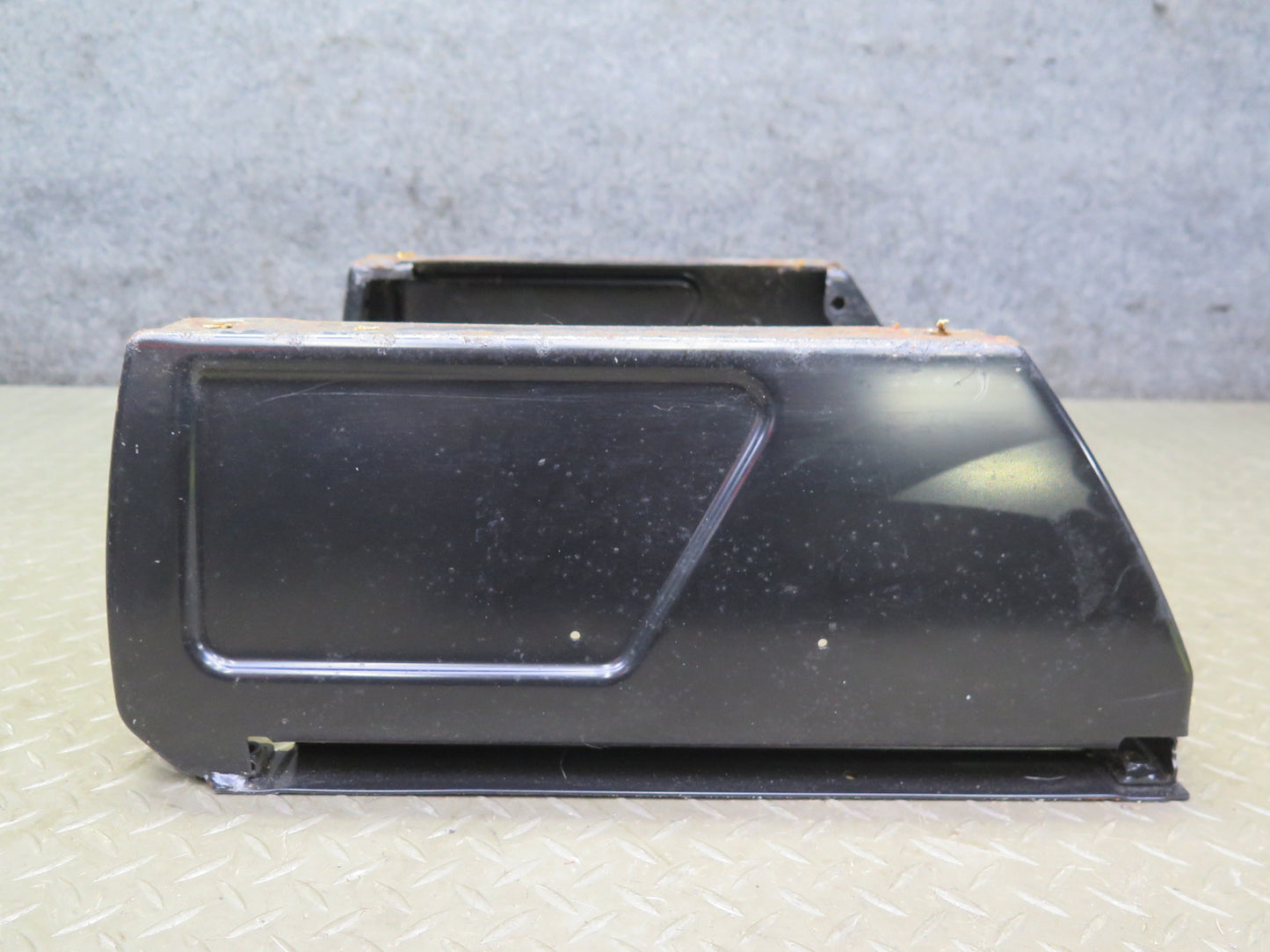 00-03 VW Eurovan T4 Front Left or Right Seat Lower Frame Console 701881669 OEM