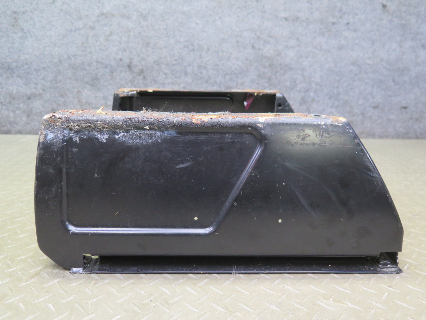 00-03 VW Eurovan T4 Front Left or Right Seat Lower Frame Console 701881669 OEM
