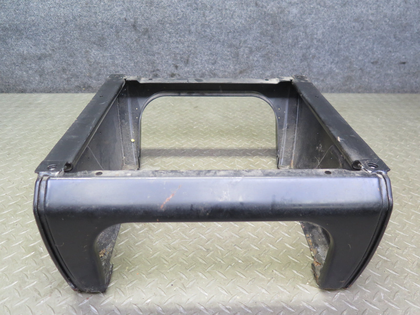 00-03 VW Eurovan T4 Front Left or Right Seat Lower Frame Console 701881669 OEM