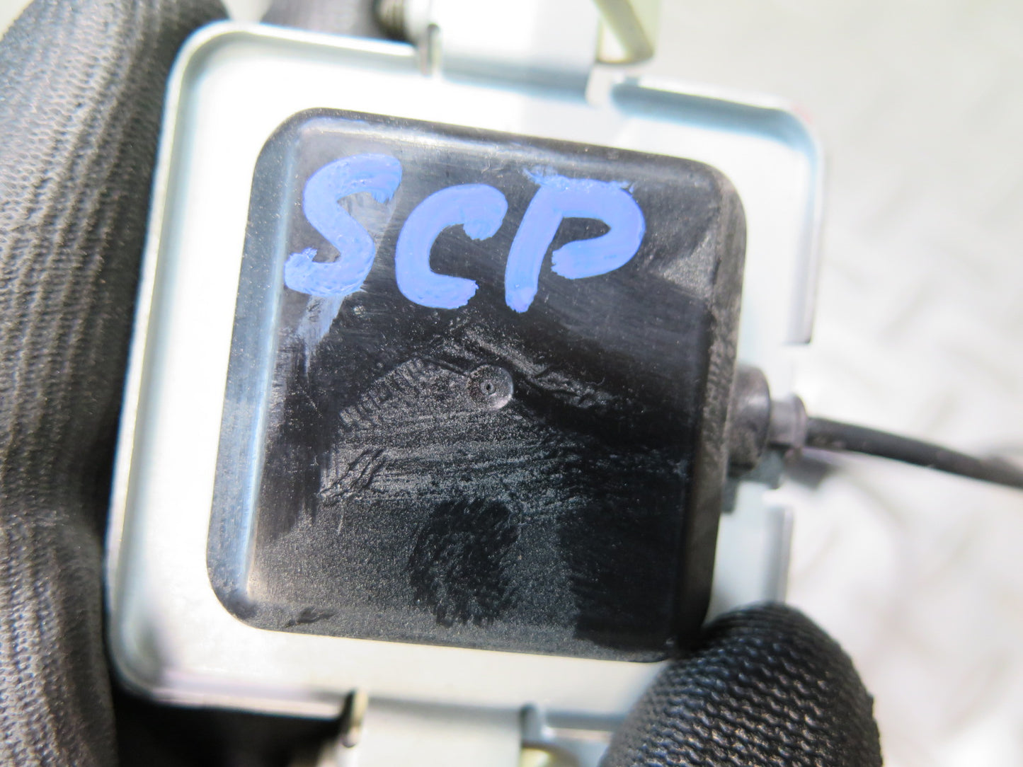 02-07 Lexus UZZ40L SC430 GPS Navigation Satellite Antenna 86860-24060 OEM