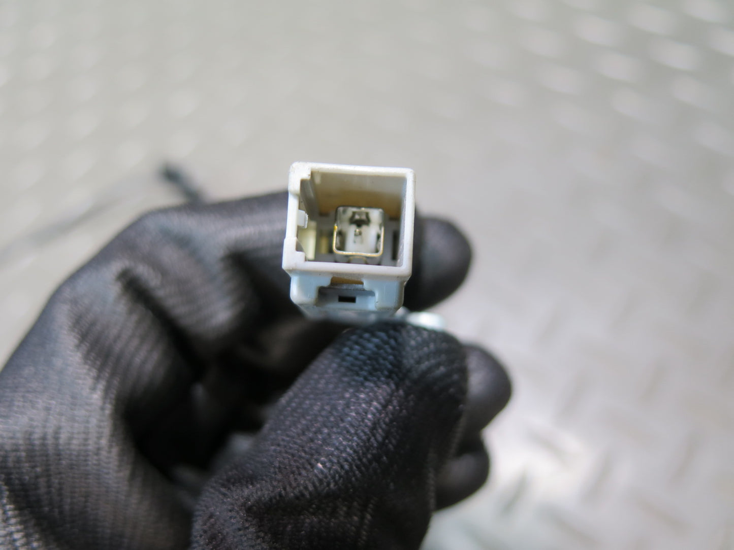 02-07 Lexus UZZ40L SC430 GPS Navigation Satellite Antenna 86860-24060 OEM