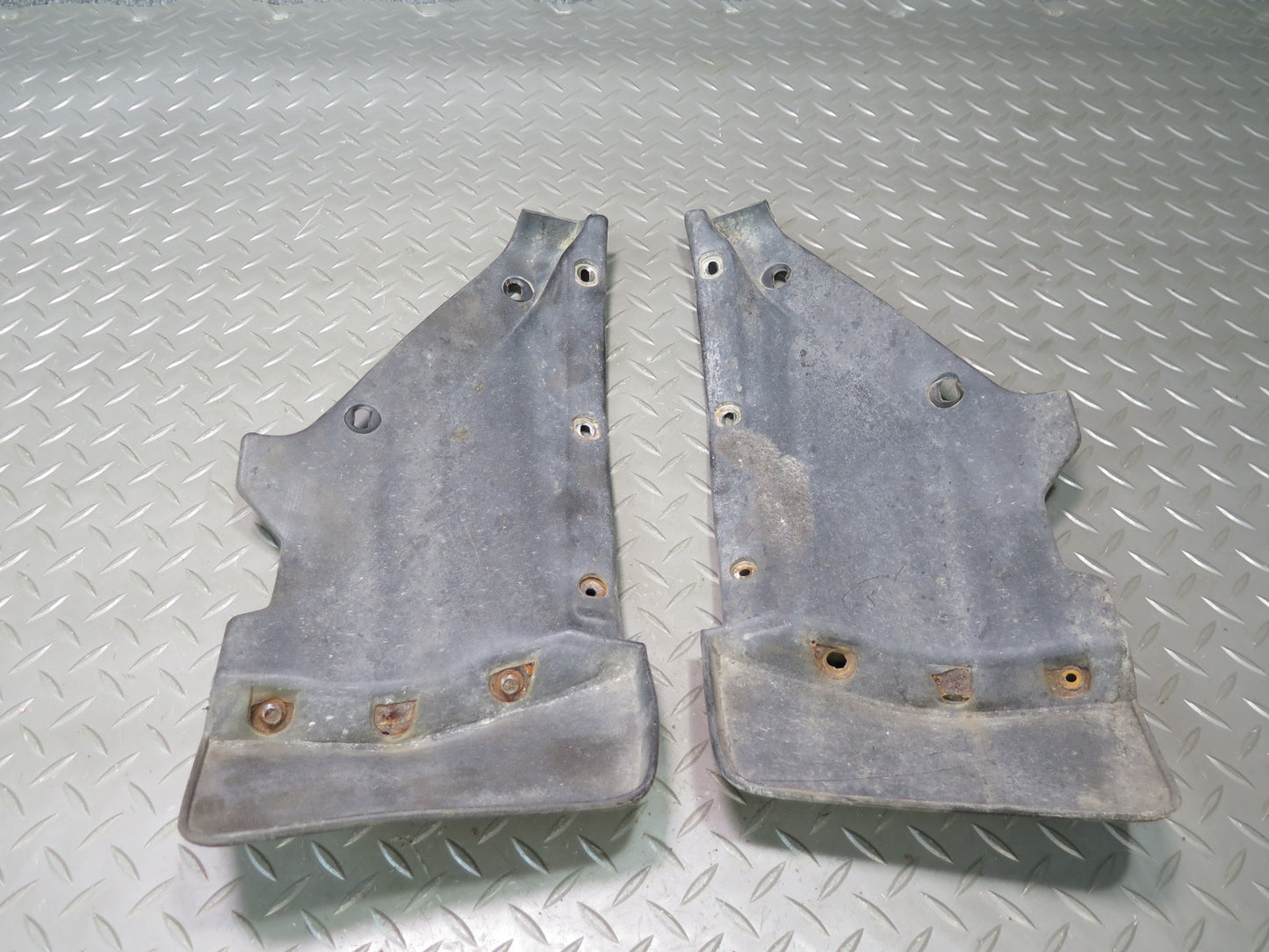 86-92 Toyota Supra MA70L Set of 2 Rear Left & Right MUD Flap OEM