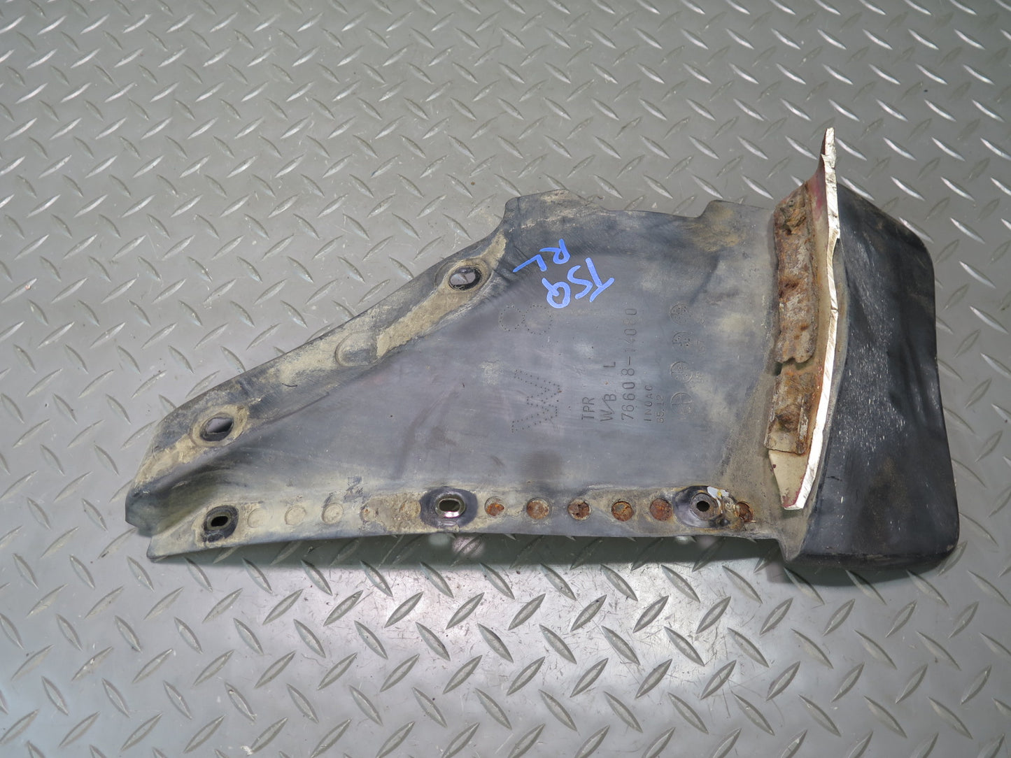 86-92 Toyota Supra MA70L Set of 2 Rear Left & Right MUD Flap OEM