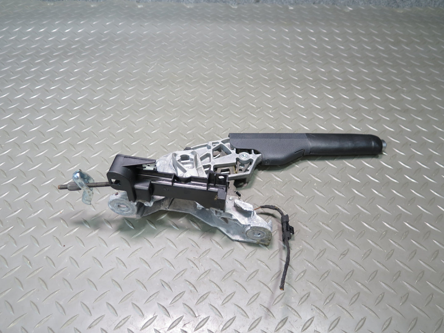10-14 Volkswagen VW Golf GTI R MK6 Emergency Parking Brake Handle Level OEM