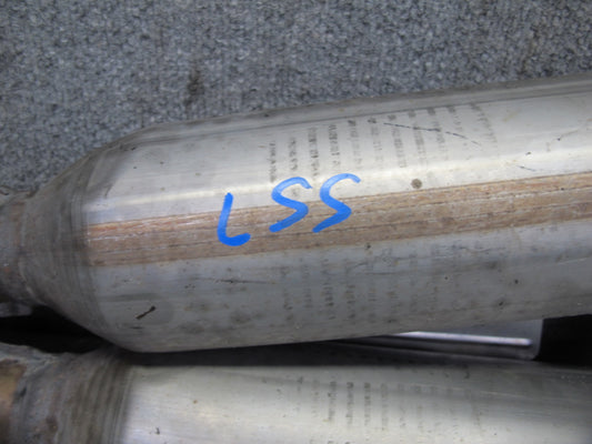 01-06 Lexus UCF30L LS430 Center Exhaust Pipe Line OEM