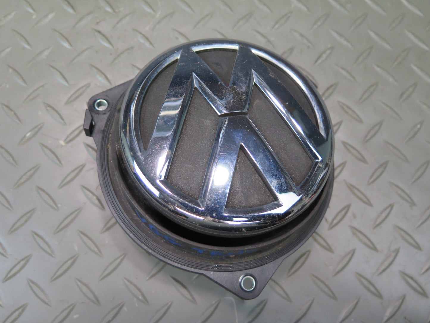 12-13 VW Golf R MK6 Rear Trunk Lid Emblem Release Switch Handle 3C5827469J OEM