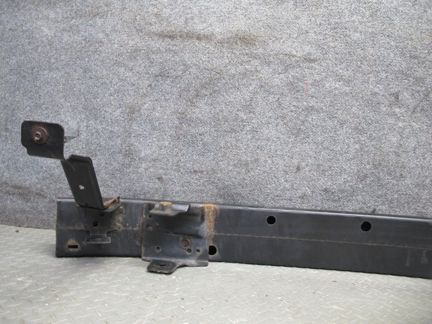 2007-2014 Cadillac Escalade Front Bumper Impact Reinfocement Bar