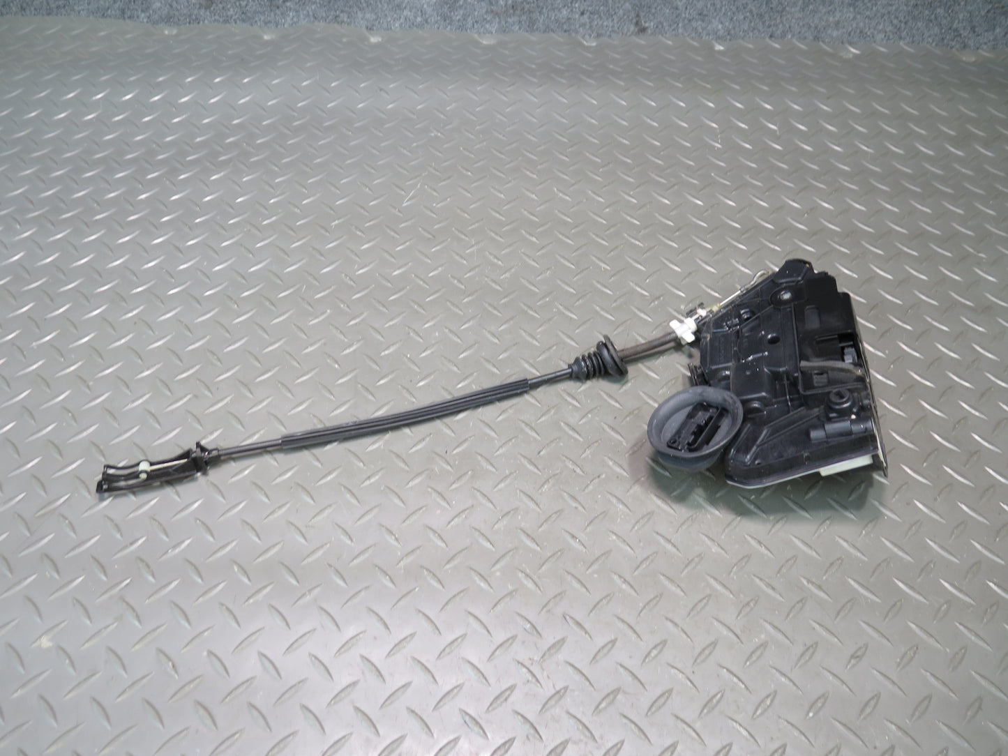 12-14 VW Golf GTI R MK6 4DOOR Rear Left Door Lock Latch Actuator 5K4839016N OEM