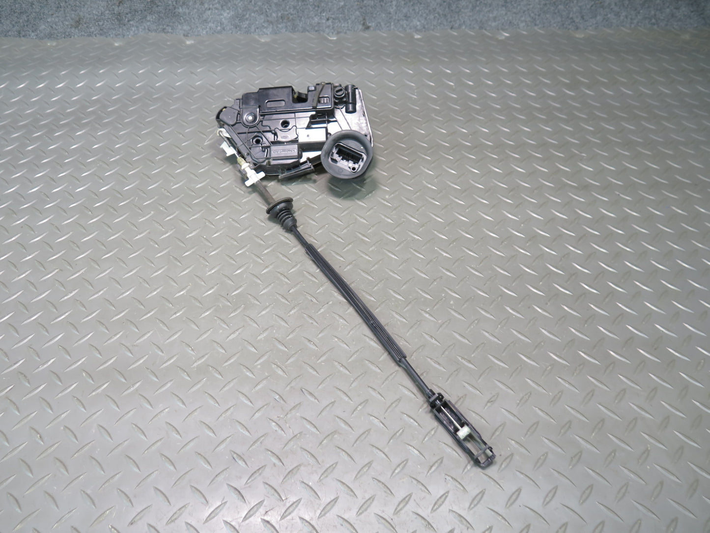 12-14 VW Golf GTI R MK6 4DOOR Rear Left Door Lock Latch Actuator 5K4839016N OEM