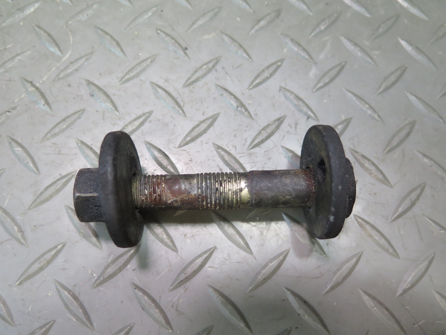 02-10 Lexus Z40 SC430 Set of 2 Front Suspension Eccentric Camber Bolts OEM