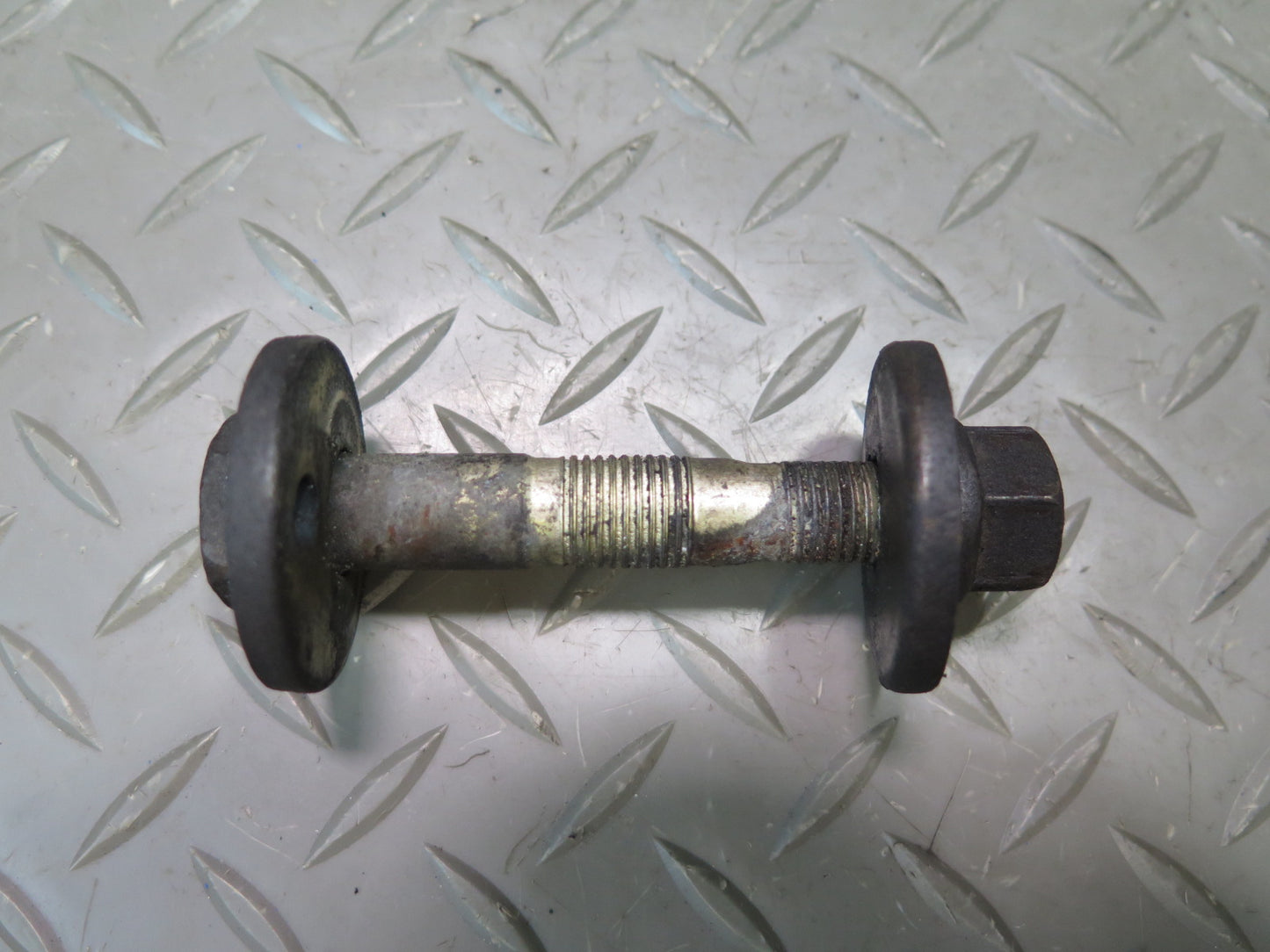 02-10 Lexus Z40 SC430 Set of 2 Front Suspension Eccentric Camber Bolts OEM