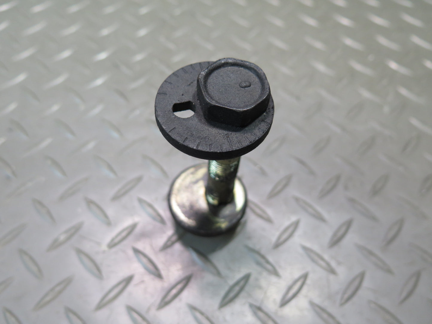 02-10 Lexus Z40 SC430 Set of 2 Front Suspension Eccentric Camber Bolts OEM