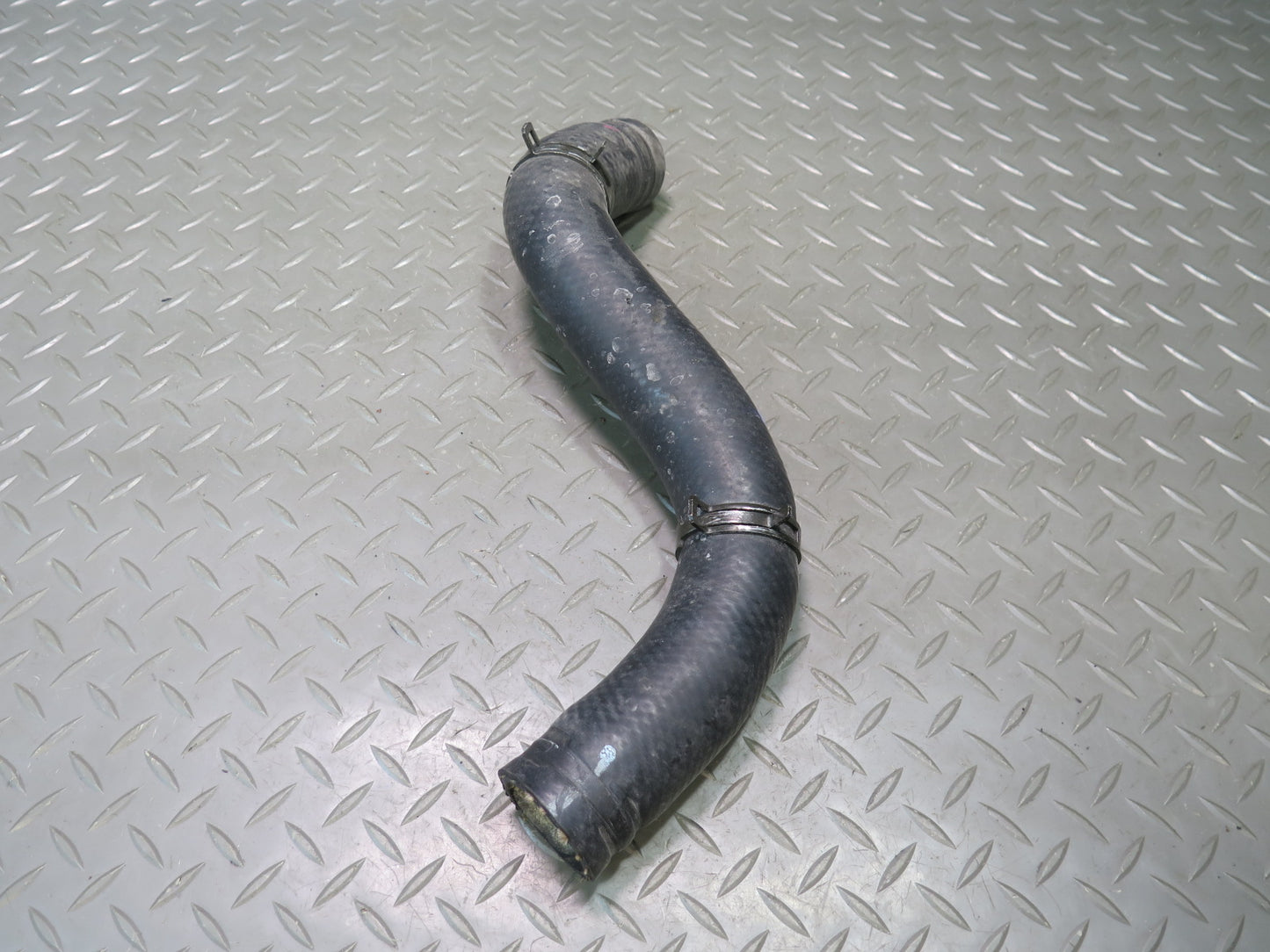 02-10 Lexus UZZ40L SC430 4.3L 3UZFE Set of 2 Engine Radiator Hose Line OEM