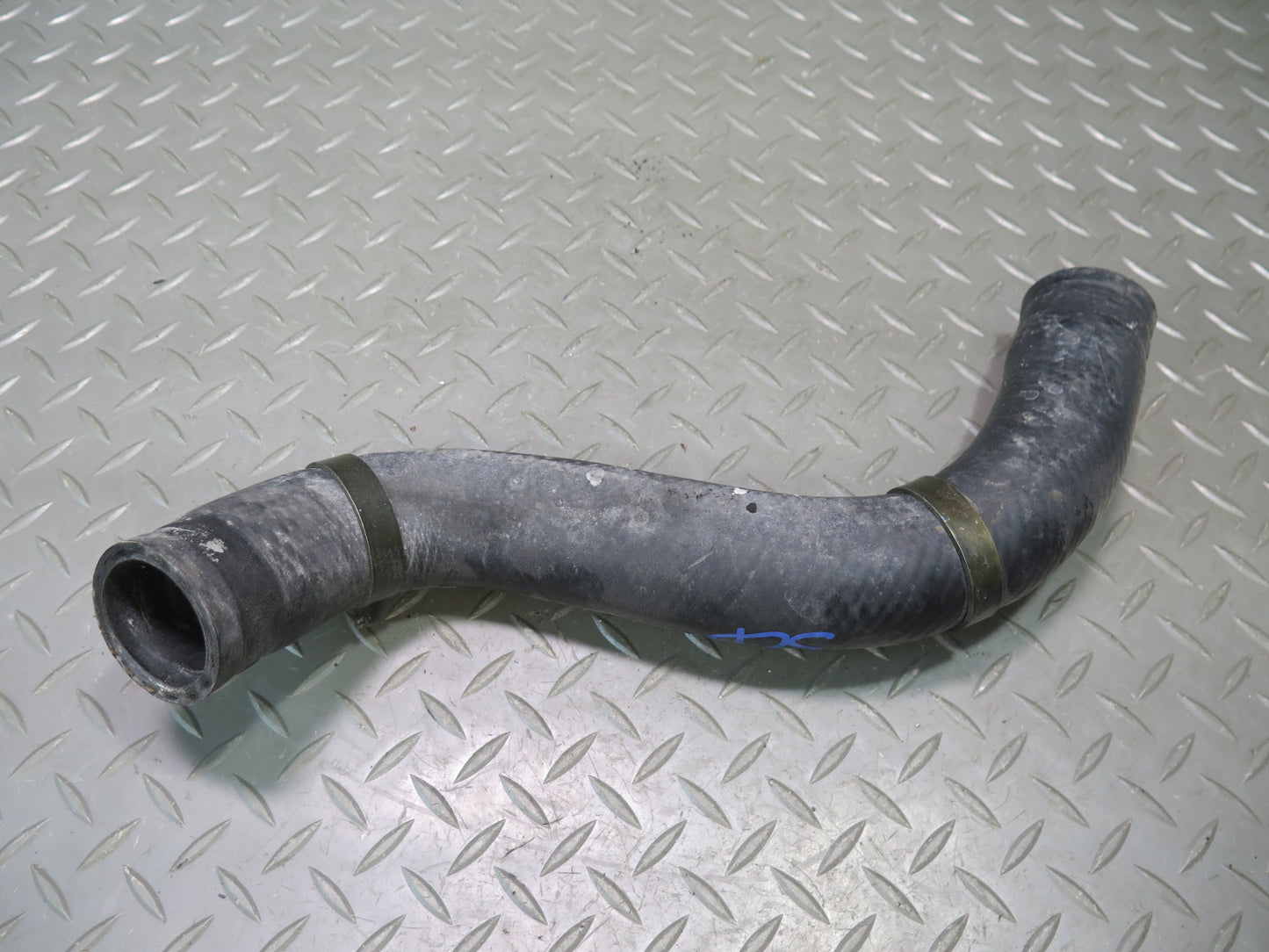 02-10 Lexus UZZ40L SC430 4.3L 3UZFE Set of 2 Engine Radiator Hose Line OEM