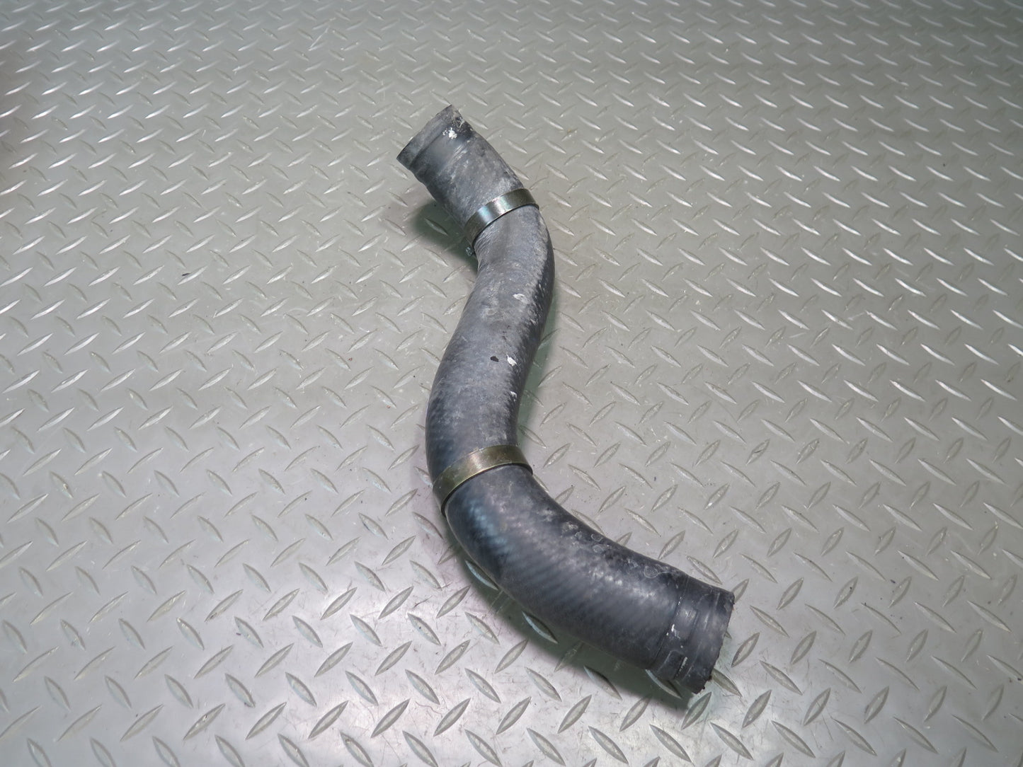 02-10 Lexus UZZ40L SC430 4.3L 3UZFE Set of 2 Engine Radiator Hose Line OEM