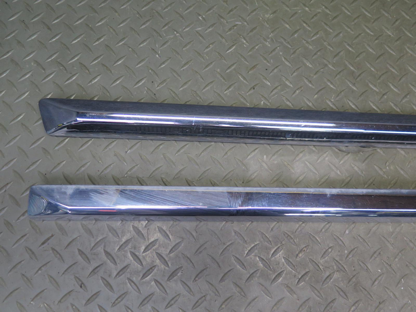 2009-2014 Cadillac Escalade Front & Rear Door Chrome Trim Molding Set