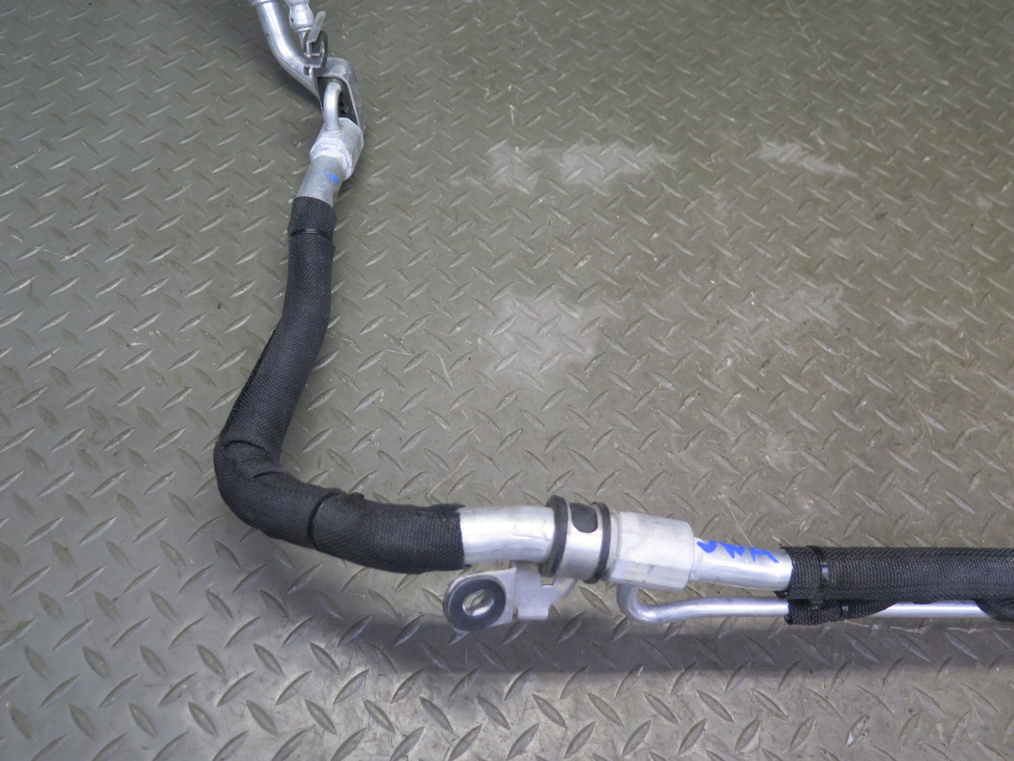 18-23 Jeep Wrangler JL 3.6L Set of 3 A/C Air Condition  Hose Pipe Line OEM