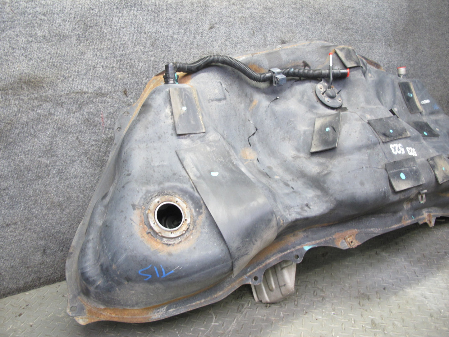 2008 Lexus USE20L Is-f Fuel Tank Reservoir w Heat Shield Assembly OEM