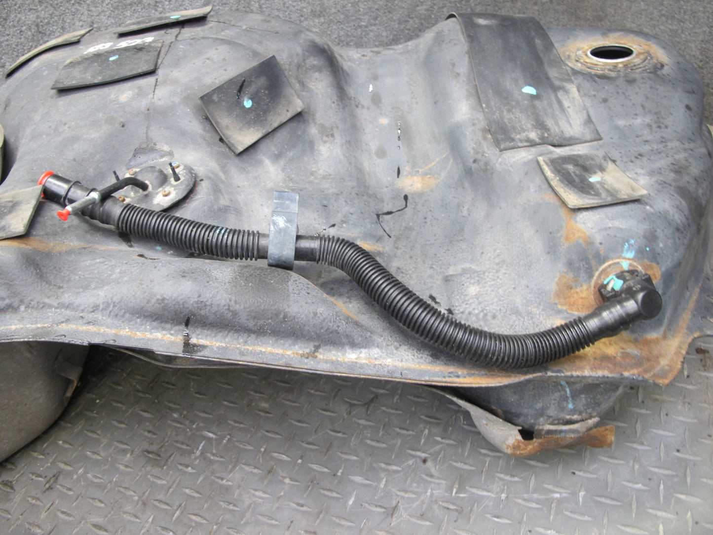 2008 Lexus USE20L Is-f Fuel Tank Reservoir w Heat Shield Assembly OEM