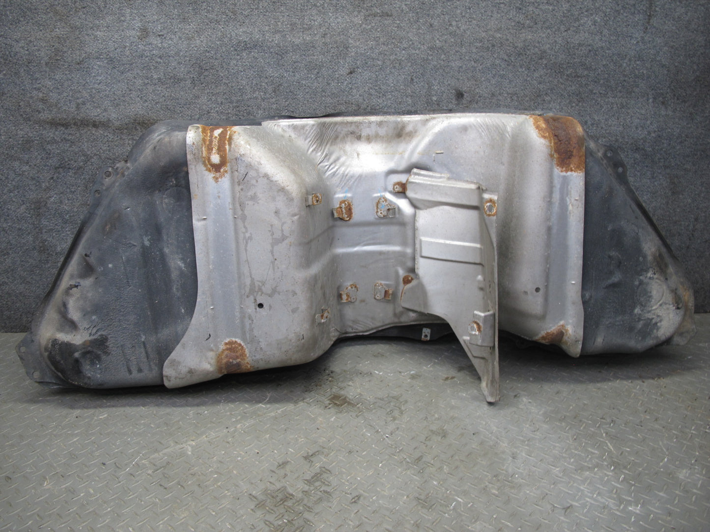 2008 Lexus USE20L Is-f Fuel Tank Reservoir w Heat Shield Assembly OEM