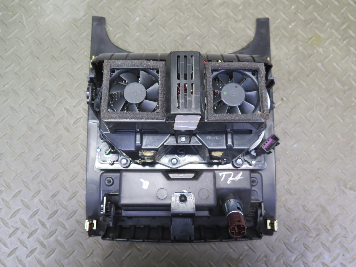 2013-2014 Cadillac Escalade Platinum Dash Console Storage Wood Trim Panel Set