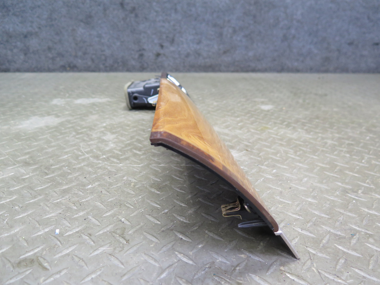 2013-2014 Cadillac Escalade Platinum Dash Console Storage Wood Trim Panel Set