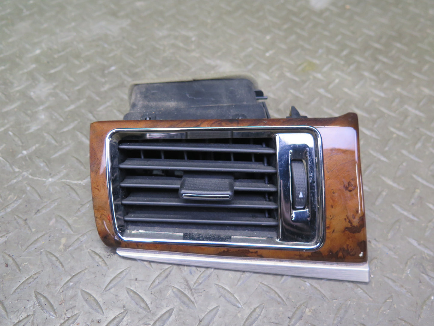 2013-2014 Cadillac Escalade Platinum Dash Console Storage Wood Trim Panel Set