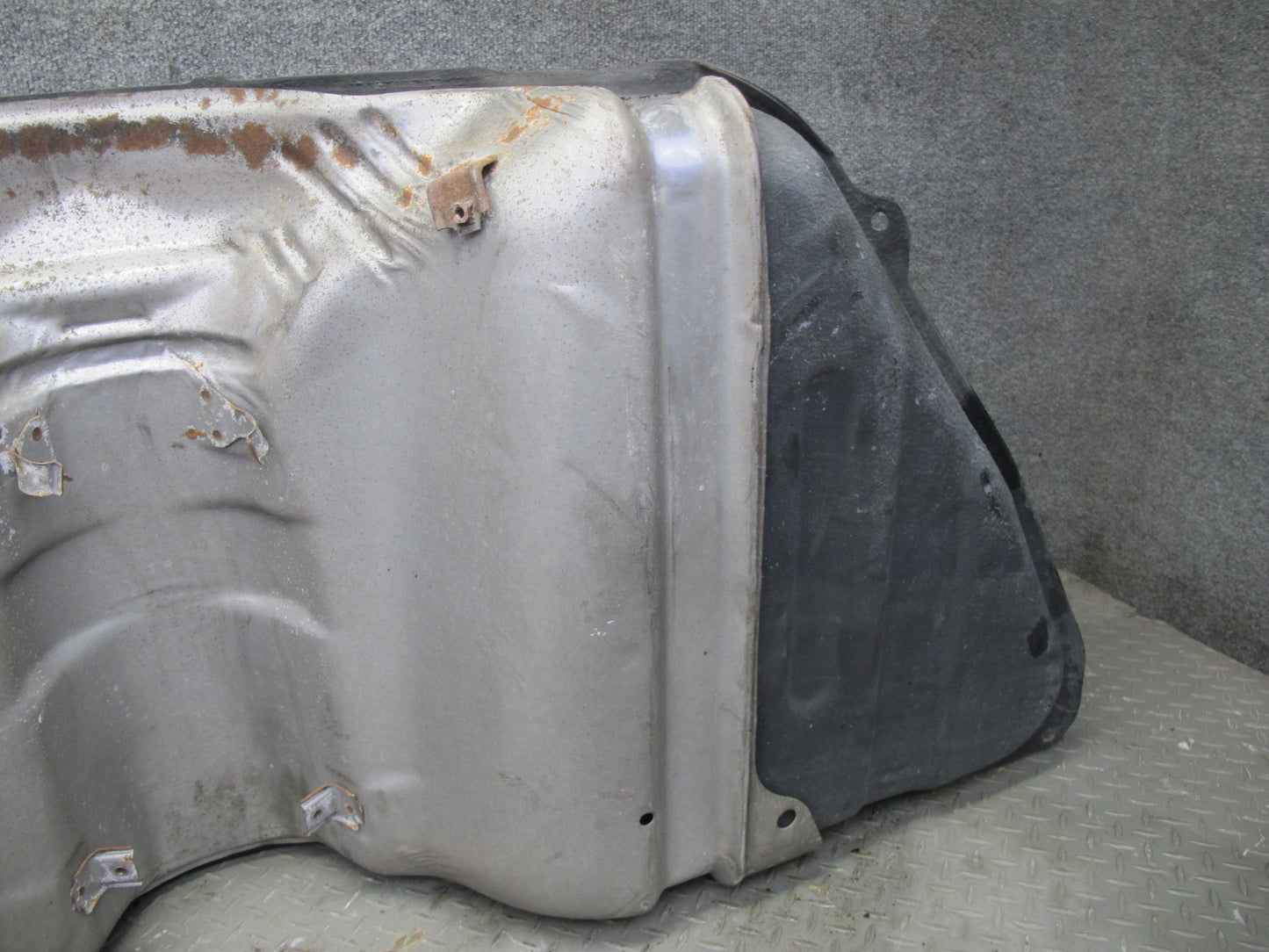 02-05 Lexus Z40 SC430 Gas Fuel Tank Assembly OEM