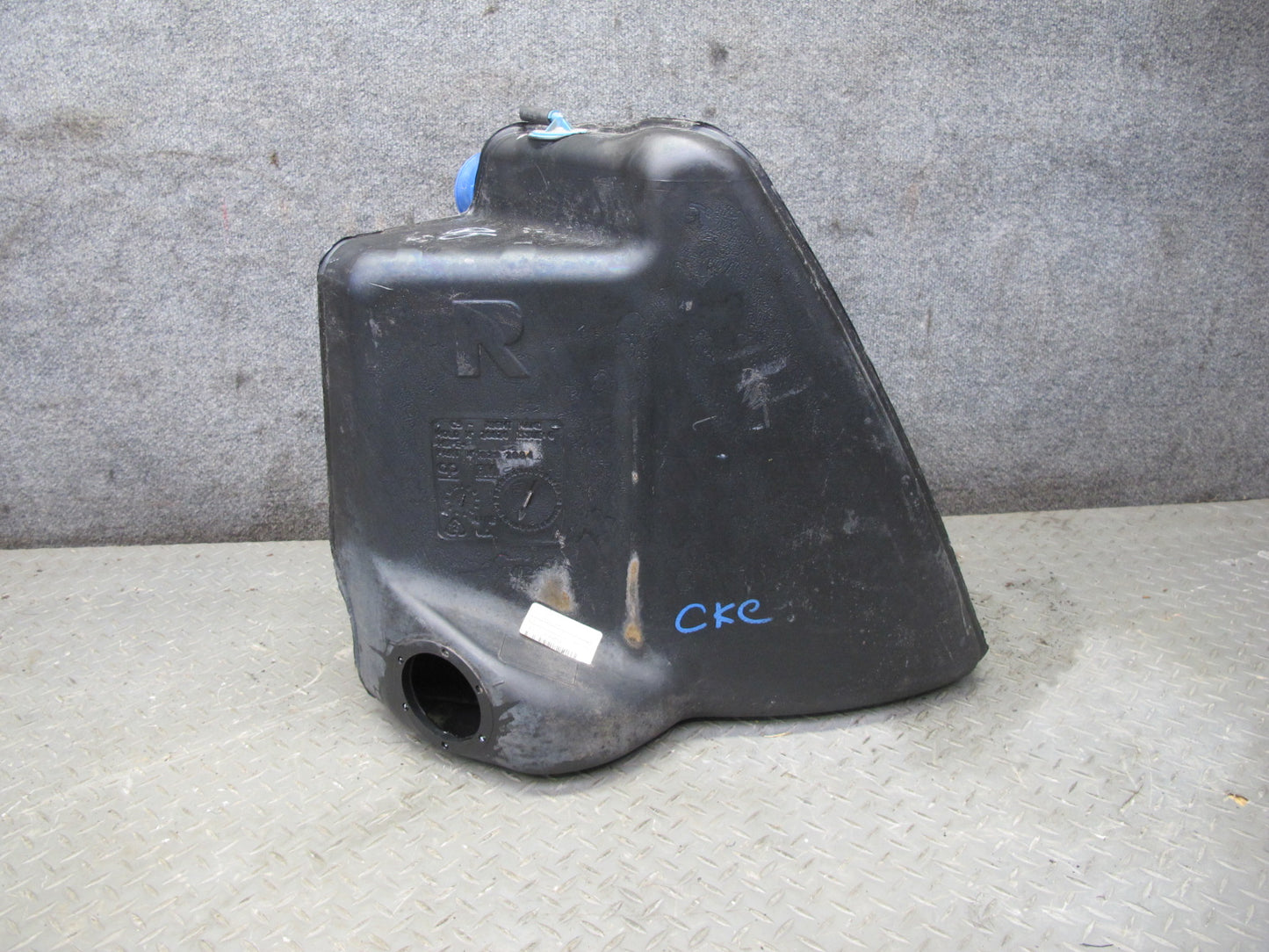 97-98 Chevrolet Corvette C5 Rear Right Fuel Tank 87K Miles 10292054 OEM