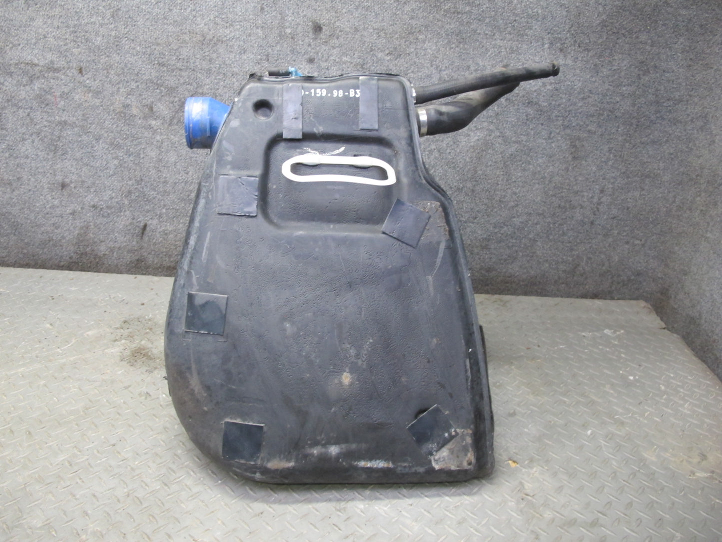 97-98 Chevrolet Corvette C5 Rear Left Fuel Tank 87K Miles 10410831 OEM